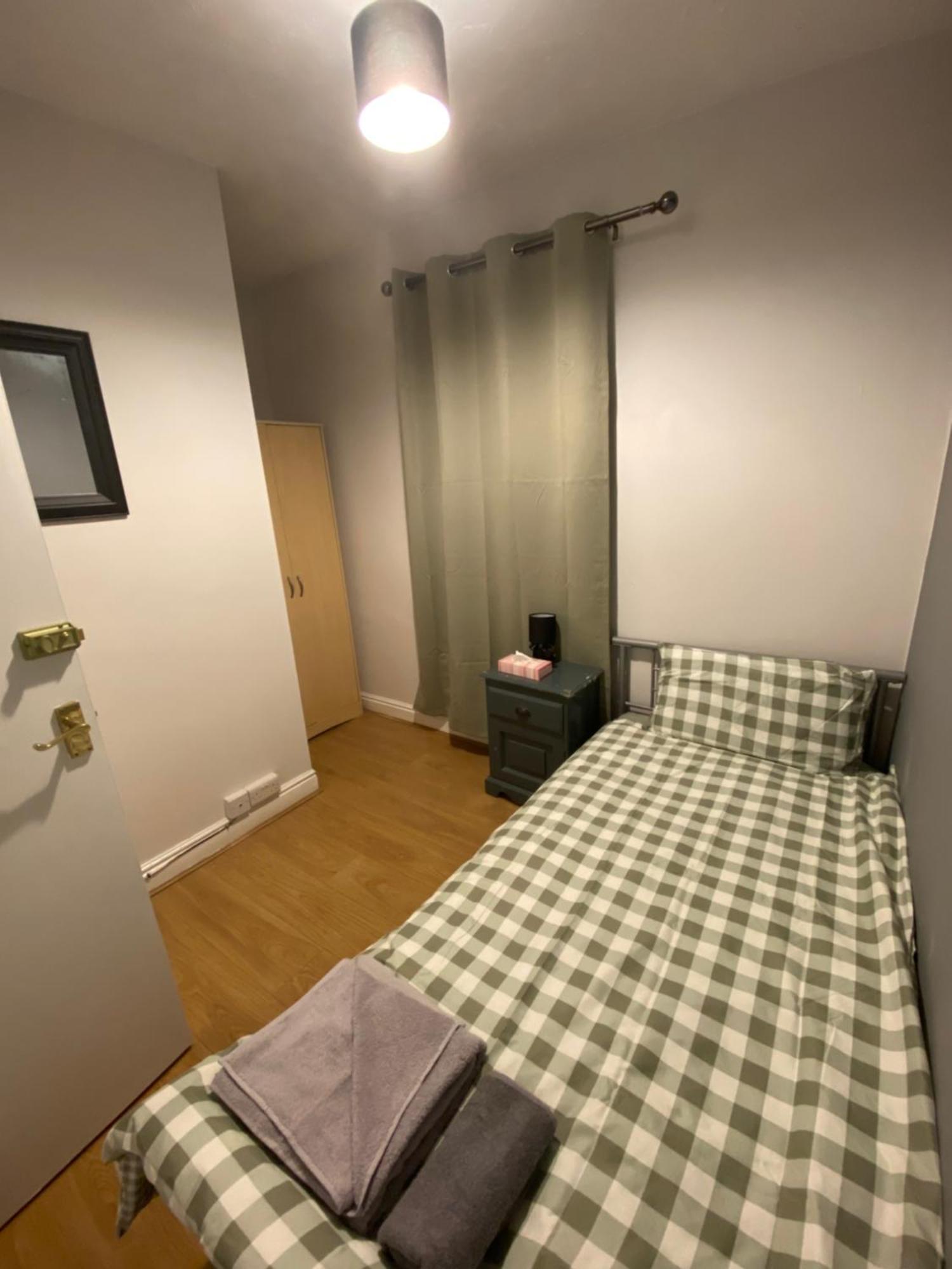 M&B Accommodation リンカーン エクステリア 写真
